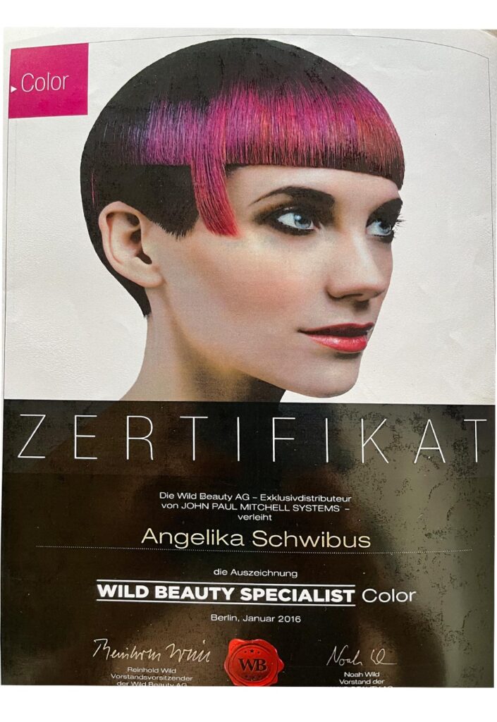 Wild Beauty Specialist – Color, 2016 Wild Beauty Specialist - Color, 2016